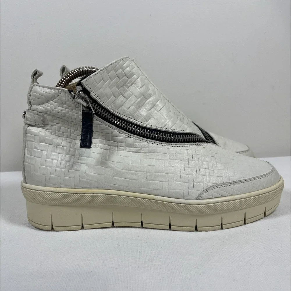 Nude Womens Hilda White Boots Sneakers Sz 38/7 Soft Leather‎ Zipper Bootie RARE